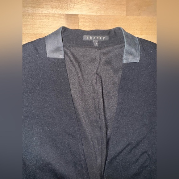 Theory Black faux leather-Trimmed blazer - Picture 4 of 8